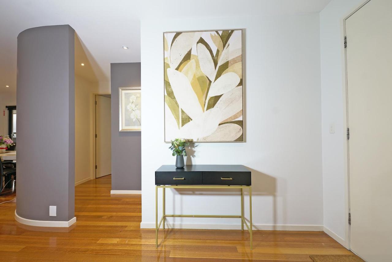 Luxury 7Brm Entire House Lakeview Blackswans Wifi Bbq Resort Point Cook Buitenkant foto